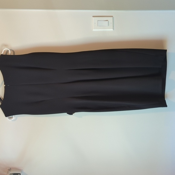 Calvin Klein Side-Ruched‎ Gold Accent Buckle Black Sheath Dress Size 8 - Picture 6 of 6